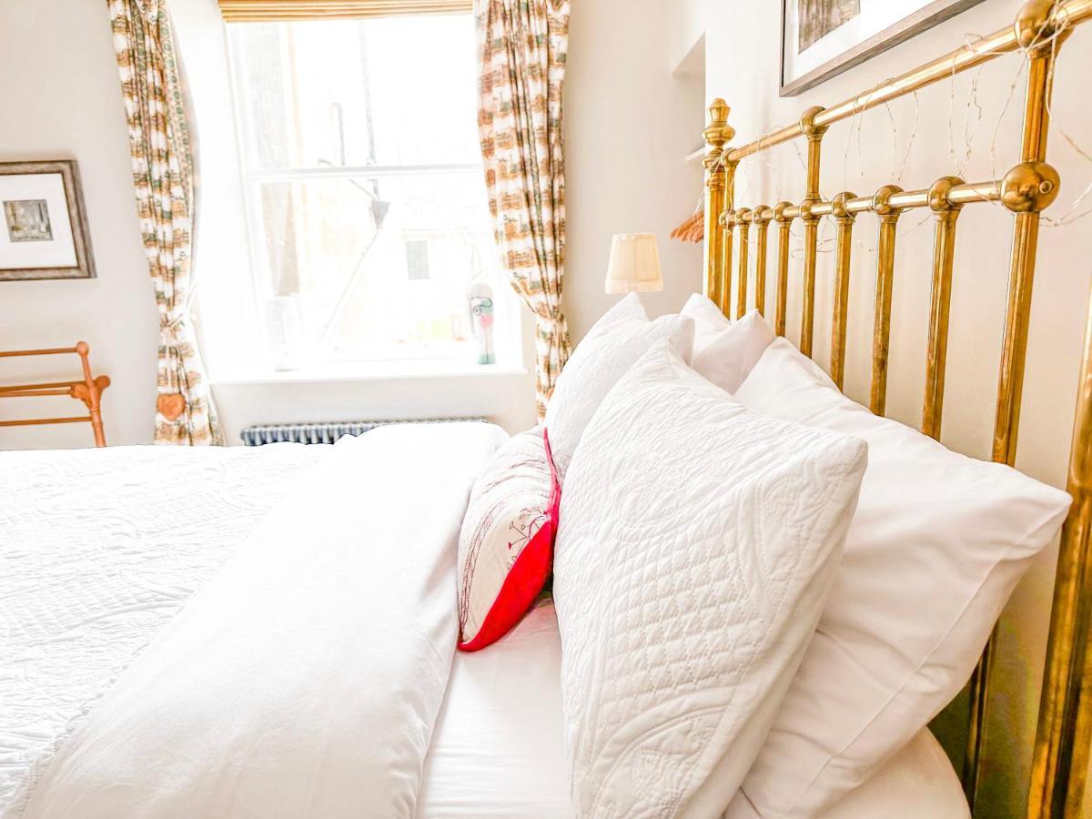 Apartament Unique 2 Bed In The Heart Of Bath With Parking Zewnętrze zdjęcie